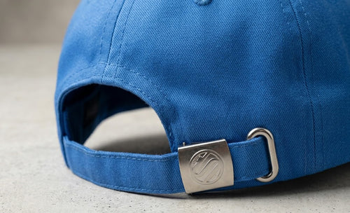 Caps Kinder blau mit Verschluss hinten